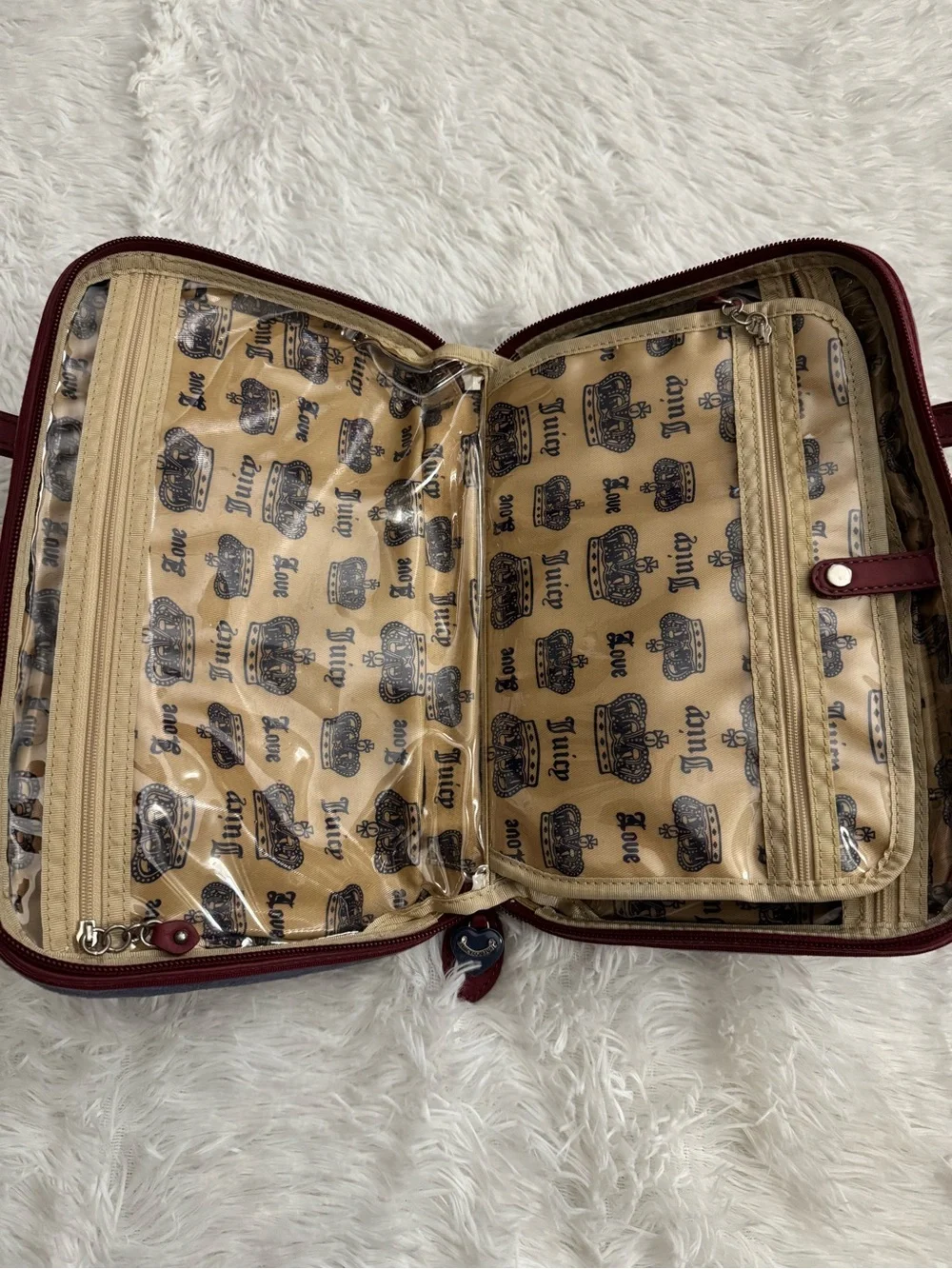 EUC Y2K Juicy Couture Velour Cosmetics Bag!